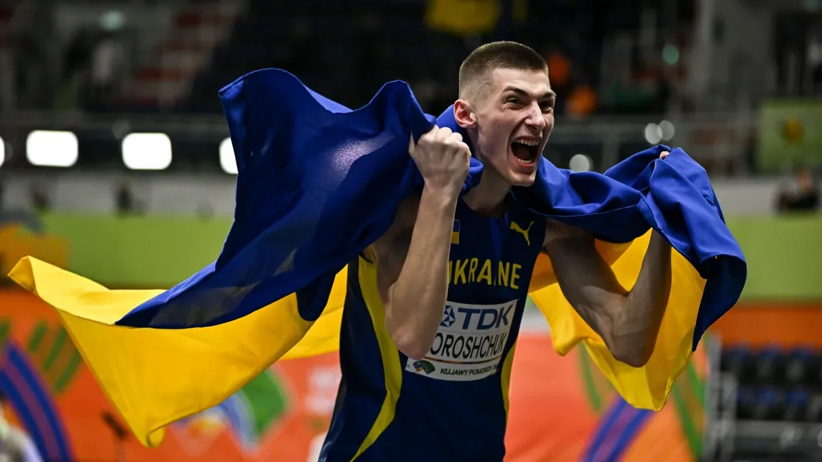 Олег Дорощук святкує золото Діамантової ліги в Монако з прапором України