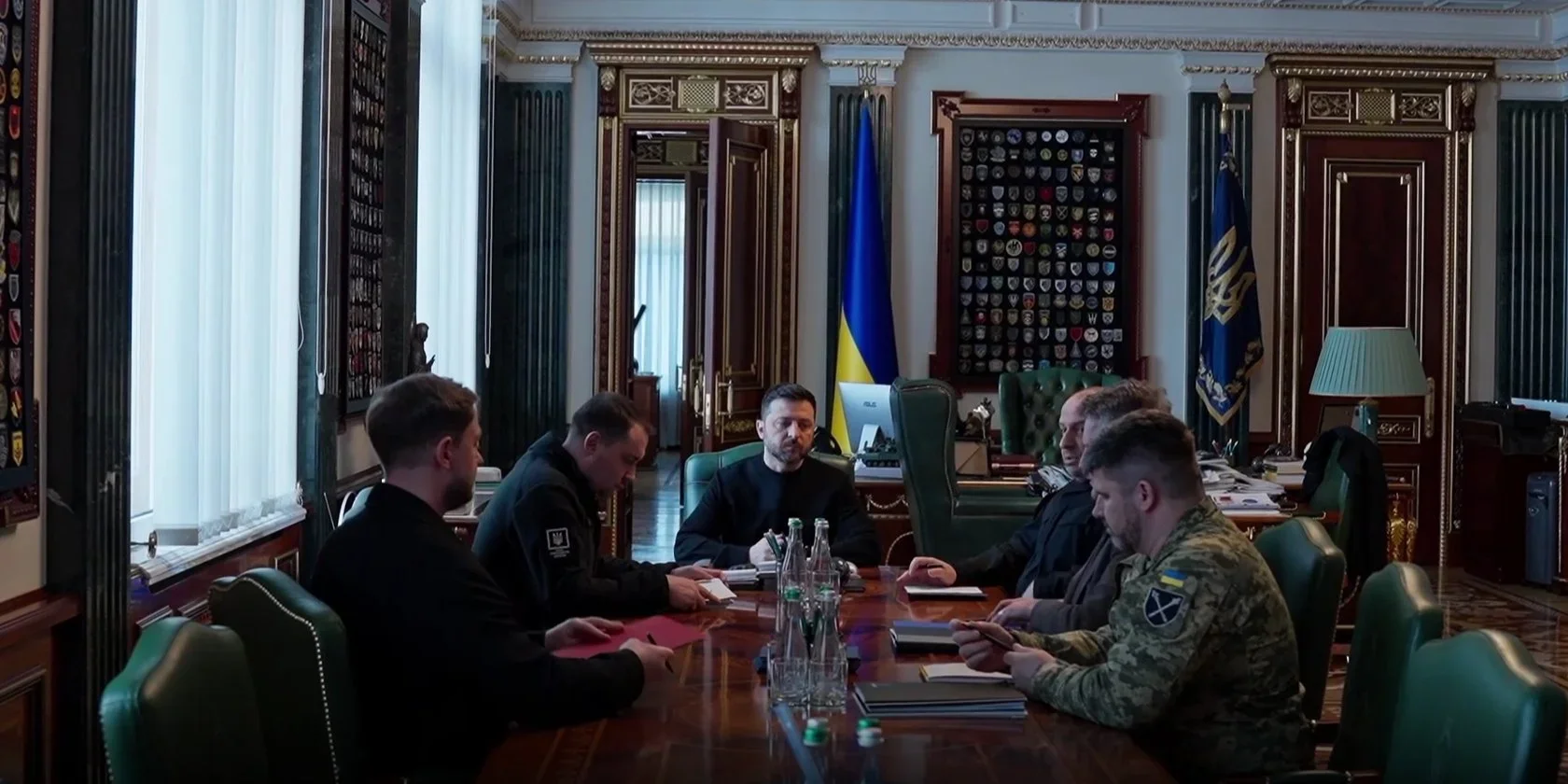 Зеленський на нараді з військовими щодо перевірок в оборонці після вибуху у Вишневому
